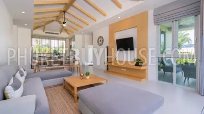 LAY6678: Magnificent Villa with a large garden in Layan area, Phuket. Fotoğraf #8