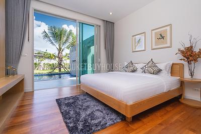 LAY6678: Magnificent Villa with a large garden in Layan area, Phuket. Photo #13