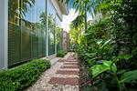 LAY6678: Magnificent Villa with a large garden in Layan area, Phuket. Thumbnail #20