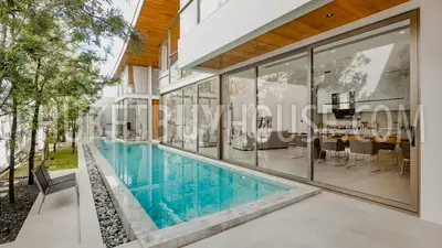 BAN7249: 4-Bedrooms, 2-Storey Villa in Bang Tao. Fotoğraf #2