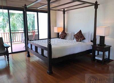 BAN6721: Villa with Golf View in Laguna. Photo #3