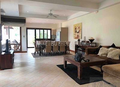 BAN6721: Villa with Golf View in Laguna. Photo #5