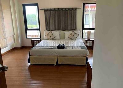 BAN6721: Villa with Golf View in Laguna. Photo #12