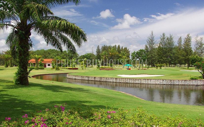 BAN6721: Villa with Golf View in Laguna. Photo #14