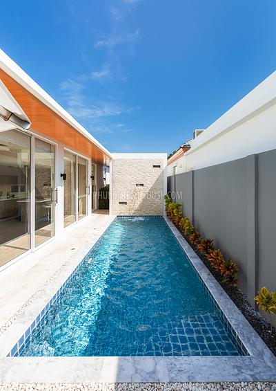 NAI22098: Modern Private Pool Villa 3 min to Naiharn Beach. Photo #50