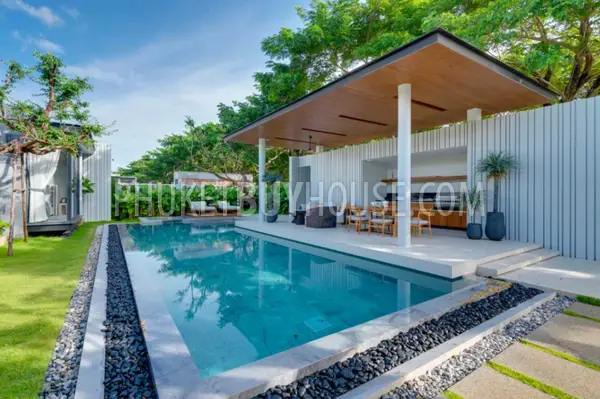 KAM22102: Affluent 4 Bedroom Villa For Sale in Kamala. Photo #4