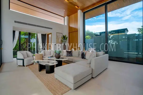 KAM22102: Affluent 4 Bedroom Villa For Sale in Kamala. Photo #13