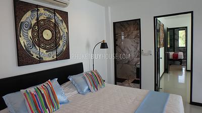 RAW5780: Luxurious Three-Bedroom Villa in Rawai. Photo #8