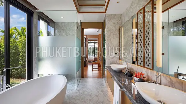 LAG6727: Luxury Beachfront Villa in Laguna, Bang Tao. Photo #12