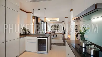 LAG6727: Luxury Beachfront Villa in Laguna, Bang Tao. Photo #31