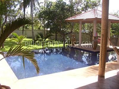 RAW1412: LUXURY VILLA WITH PRIVATE SWIMMING POOL AND LARGE TROPICAL GARDEN. Photo #6