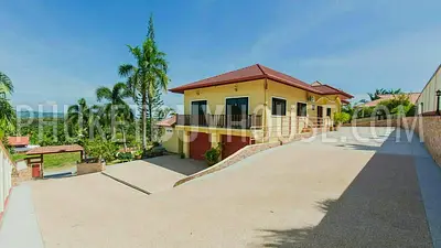 CHA6708: Cozy Villa for Sale in Chalong. Photo #13