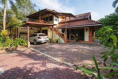 LAY6711: House with 3 bedrooms near the Lake in Layan. Photo #3