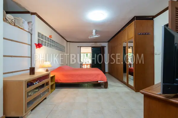 LAY6711: House with 3 bedrooms near the Lake in Layan. Photo #4