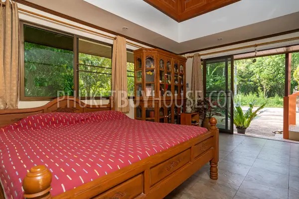 LAY6711: House with 3 bedrooms near the Lake in Layan. Photo #11