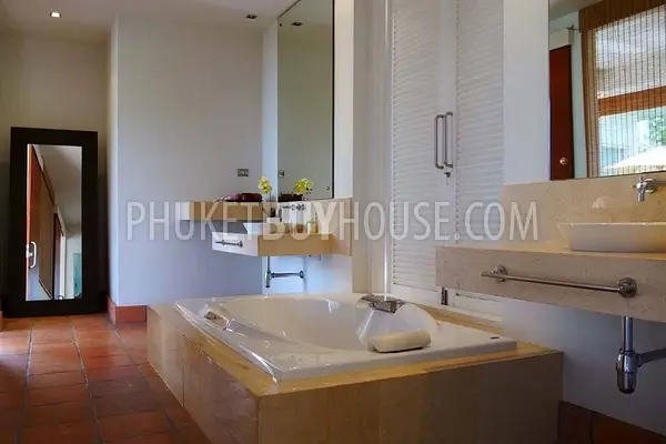 KAM6750: Villa Directly from the Owner in Kamala. Photo #3