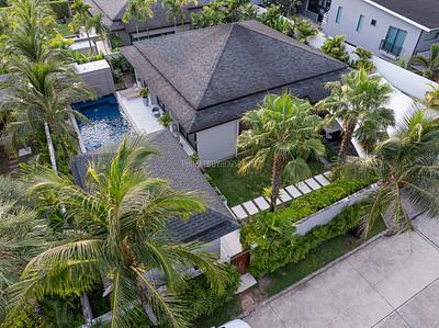 LAY22134: Spectacular 4 Bedroom Villa with Expansive Gardens in the Coveted Layan Area for Sale. Photo #4