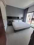 NAI22135: Modern Comfort: Fully Furnished 1-Bedroom Apartment in Naiharn. Thumbnail #4