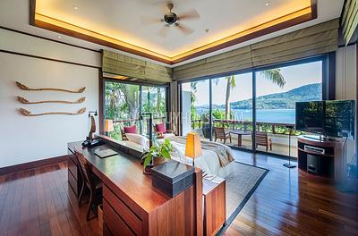 KAM6753: Luxury Penthouse with Panoramic Sea Views in Kamala. Photo #16