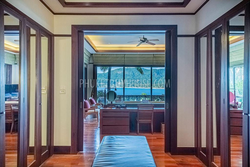 KAM6753: Luxury Penthouse with Panoramic Sea Views in Kamala. Photo #17