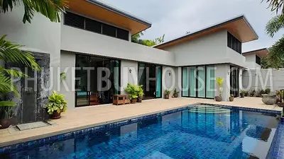NAI7183: 4 Bedroom Pool Villa in Nai Harn. Fotoğraf #3