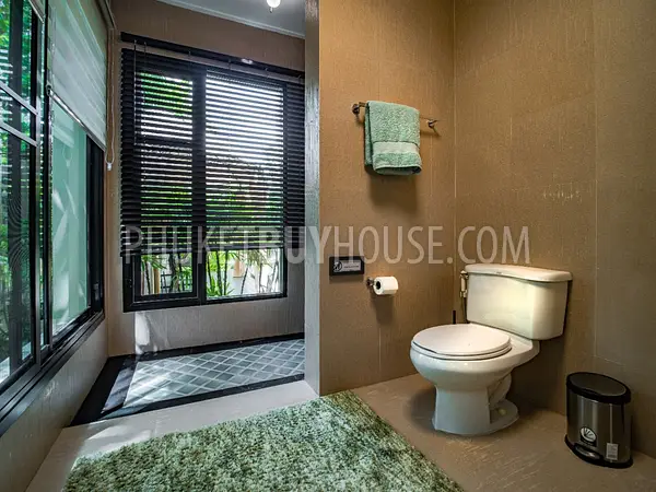 NAI6818: Villa for Sale in Nai Harn area. Photo #5