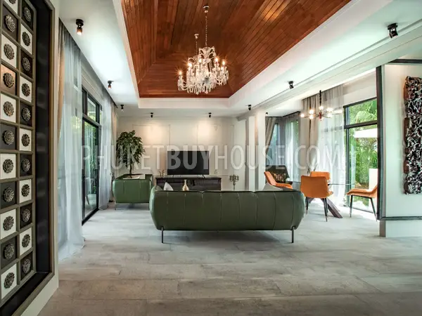 NAI6818: Villa for Sale in Nai Harn area. Photo #15