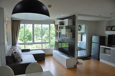 KAT22140: Modern 2-Bedroom Apartment - Oasis in Central Phuket for Sale. Photo #5