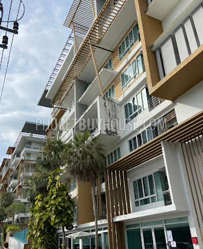 KTH22141: Chic 2-Bedroom Apartment - Serene Haven in Central Phuket Available for Purchase. Photo #3