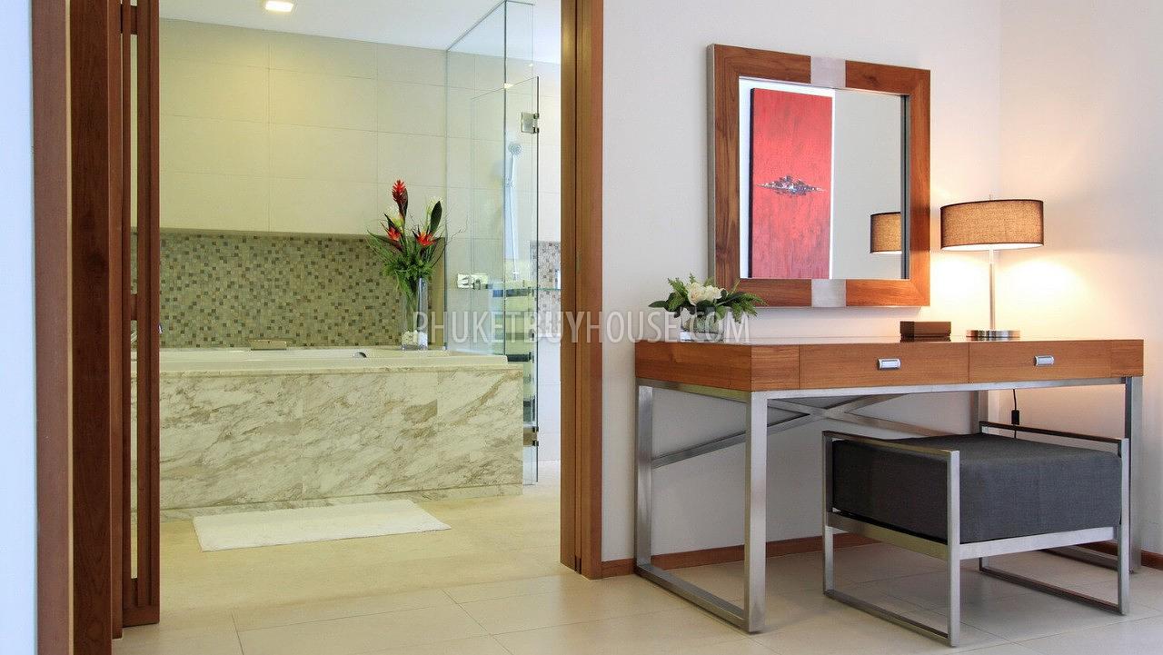 KAT6762: Penthouse for Sale in Kata Beach. Photo #6