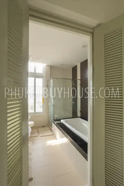 KAR22142: Coastal Elegance: Stylish 2-Bedroom Haven Steps from Karon Beach. Photo #41