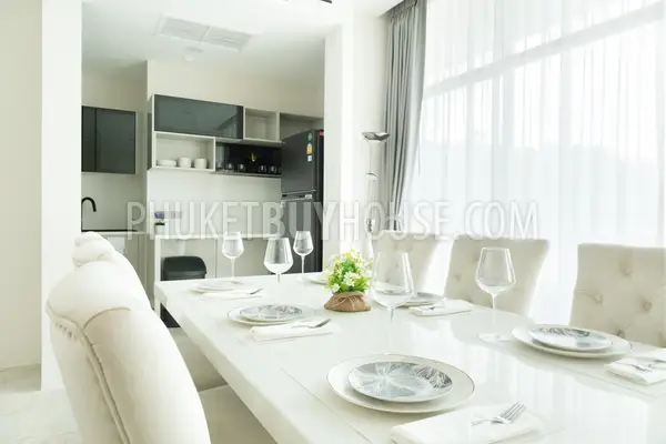 KAR22142: Coastal Elegance: Stylish 2-Bedroom Haven Steps from Karon Beach. Photo #6