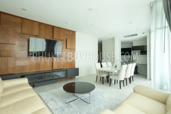 KAR22142: Coastal Elegance: Stylish 2-Bedroom Haven Steps from Karon Beach. Photo #2