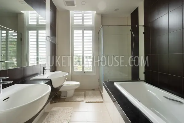 KAR22142: Coastal Elegance: Stylish 2-Bedroom Haven Steps from Karon Beach. Photo #44