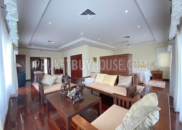 SUR6769: 5 Bedroom Villa in Surin. Photo #7