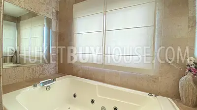 SUR6769: 5 Bedroom Villa in Surin. Photo #9