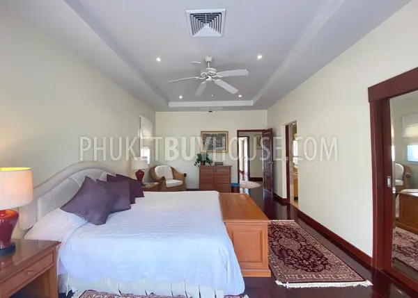 SUR6769: 5 Bedroom Villa in Surin. Photo #17