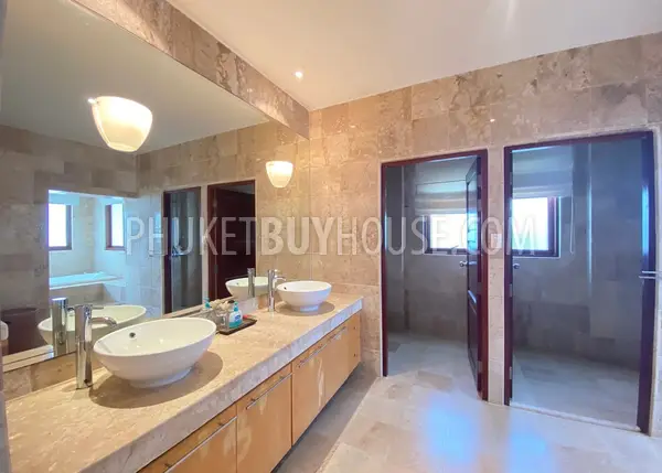 SUR6769: 5 Bedroom Villa in Surin. Photo #19