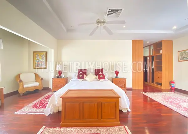 SUR6769: 5 Bedroom Villa in Surin. Photo #25