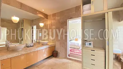 SUR6769: 5 Bedroom Villa in Surin. Photo #32