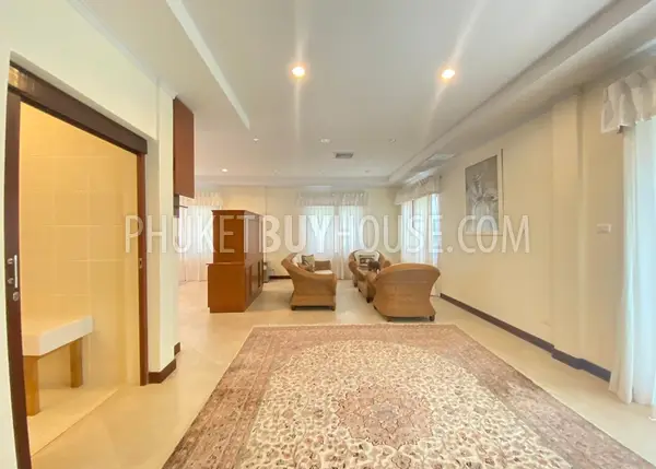 SUR6769: 5 Bedroom Villa in Surin. Photo #36