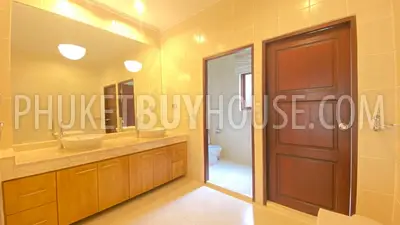 SUR6769: 5 Bedroom Villa in Surin. Photo #41