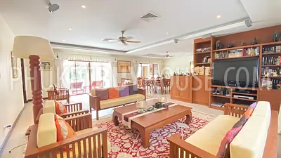 SUR6769: 5 Bedroom Villa in Surin. Photo #43