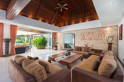 KAT6736: Villa with Golf View in Kathu. Photo #8