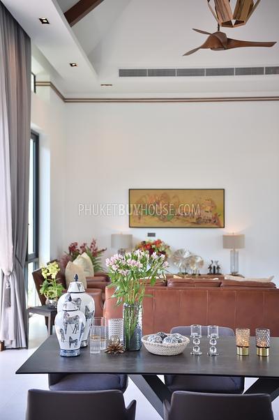 BAN6745: Tropical Villas for Sale in Bang Tao. Photo #3