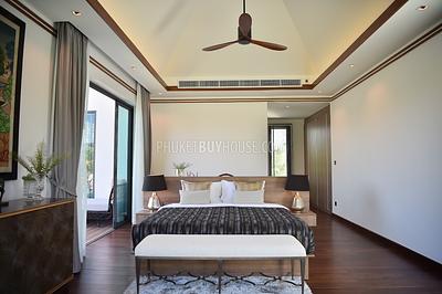 BAN6745: Tropical Villas for Sale in Bang Tao. Photo #4