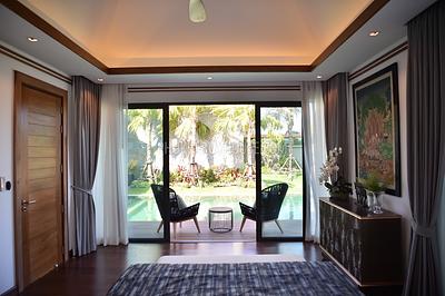 BAN6745: Tropical Villas for Sale in Bang Tao. Photo #9