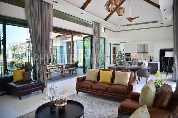 BAN6745: Tropical Villas for Sale in Bang Tao. Photo #28