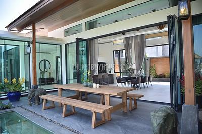 BAN6745: Tropical Villas for Sale in Bang Tao. Photo #31