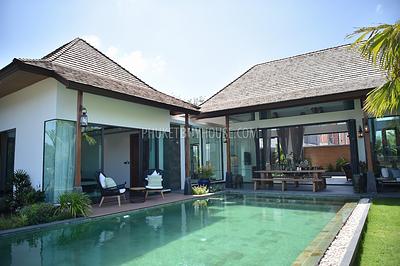 BAN6745: Tropical Villas for Sale in Bang Tao. Photo #38